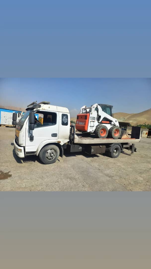 امداد خودرو جاجرود خدمات فوری یدک کش و مکانیک سیار شبانه روزی