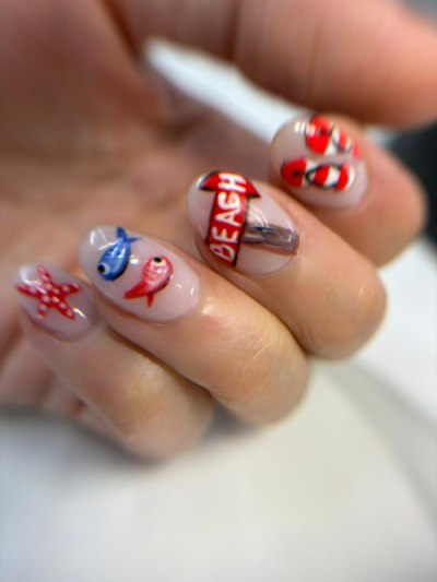 مرکز تخصصی کاشت ناخن در پاسداران 
