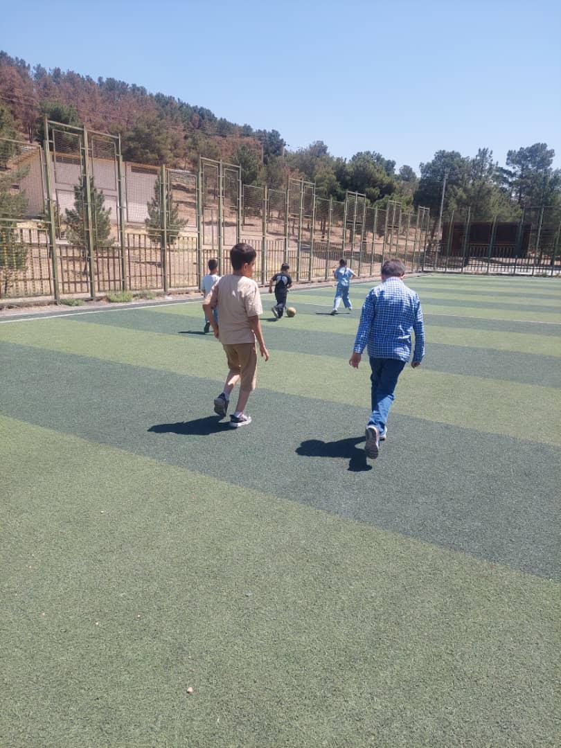 پیش‌دبستان و دبستان پسرانه غیردولتی در تهرانپارس